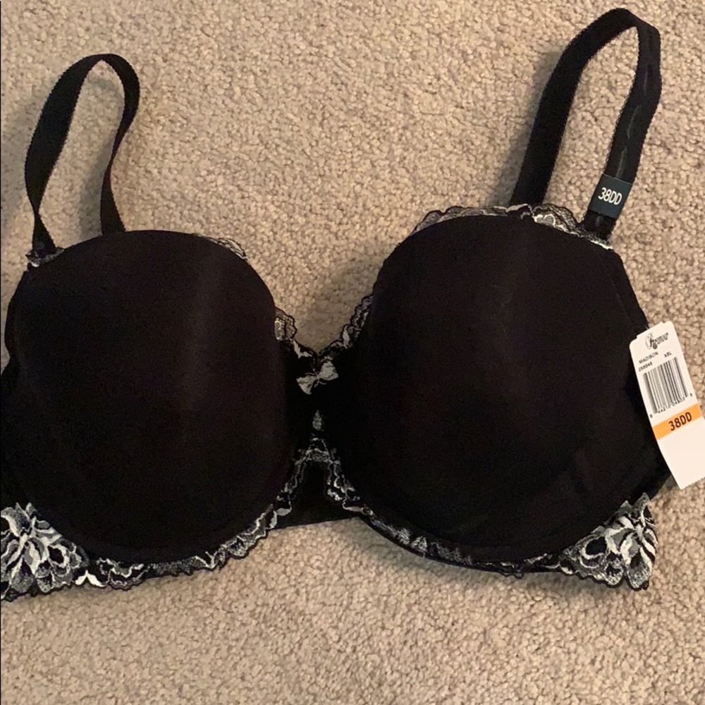 BRAND NEW NEVER WORN paramour 38 DD STYLE Madison